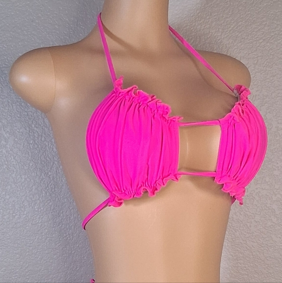 Vibrant Pink Bikini Set - Picture 3 of 6